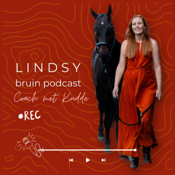 pocast lindsy bruin coach met kudde paardencoaching